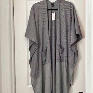 NWT - striped shirt sleeve kimono style duster